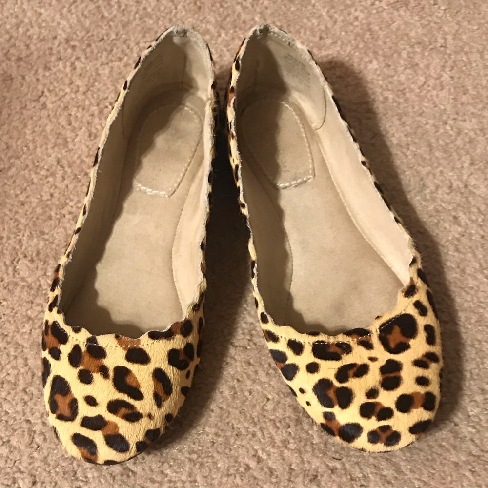 Leopard ballet flats